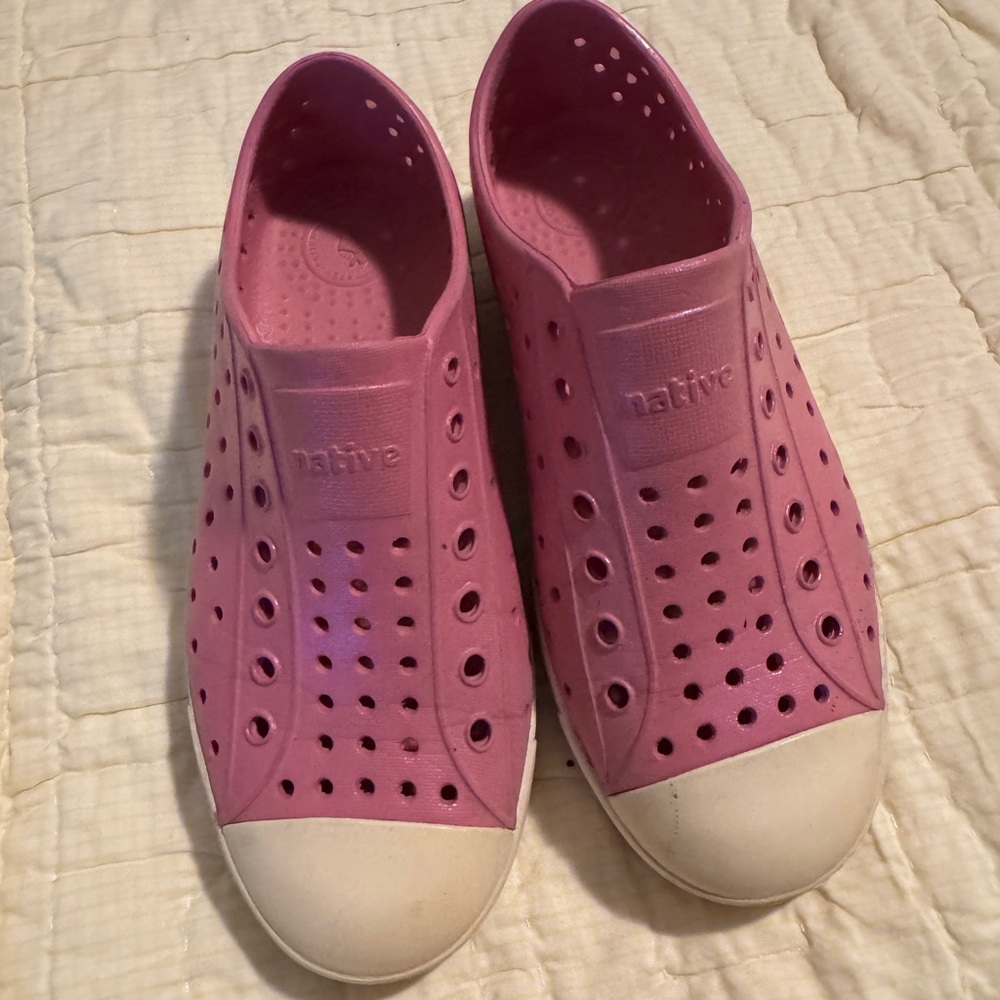 Native Mauve Perforated Slip-Ons